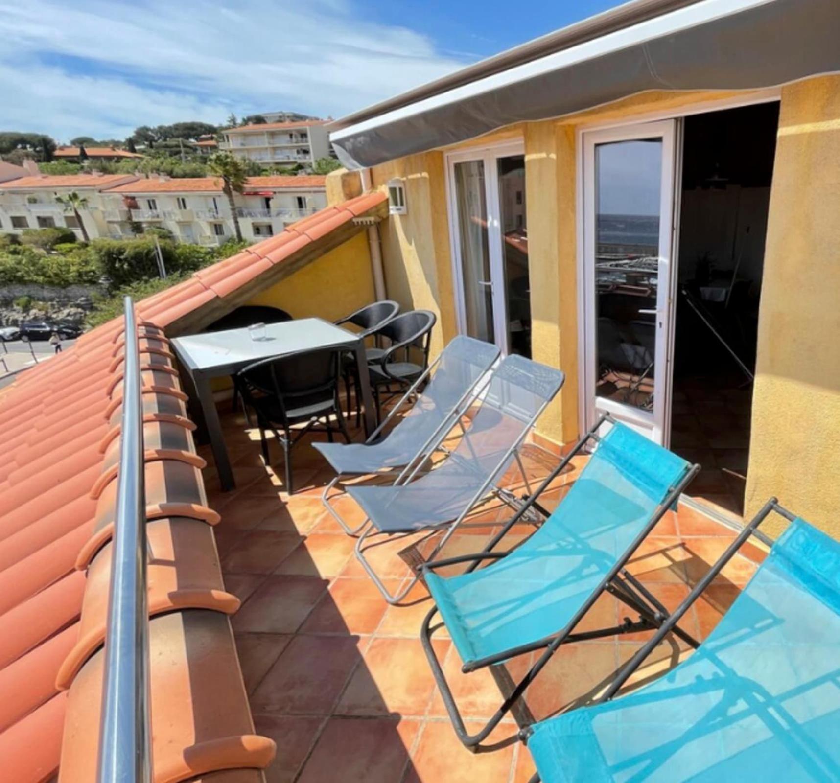 La Perle De Cassis - Terrace With Sea View Lejlighed Eksteriør billede