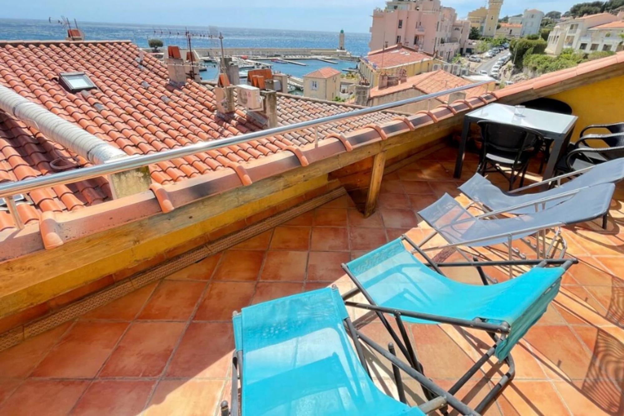 La Perle De Cassis - Terrace With Sea View Lejlighed Eksteriør billede